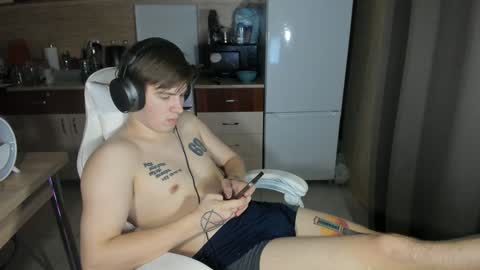 Snapshot of ray_hill chatting on 10, 12, 2024 Ray online show from 10, 12, 2024