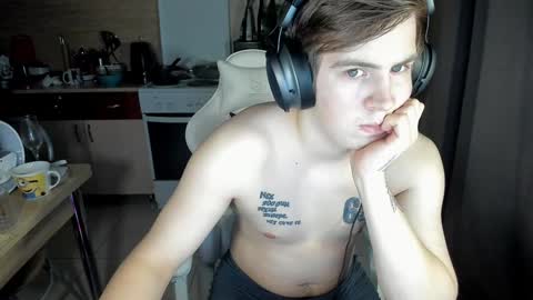 Snapshot of ray_hill chatting on 2, 1, 2025 Ray online show from 2, 1, 2025