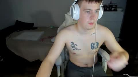 Snapshot of ray_hill chatting on 2, 10, 2025 Ray online show from 2, 10, 2025