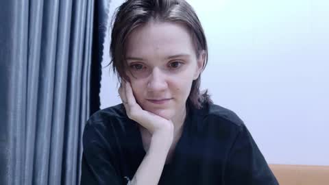 Ray-Ray online show from 2, 4, 2026