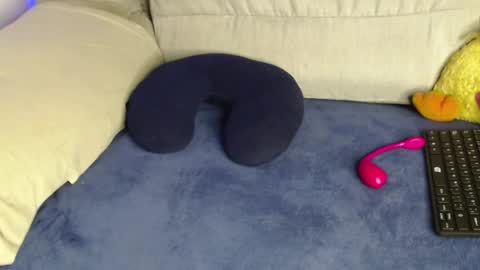 Ray  online show from 11, 4, 2026