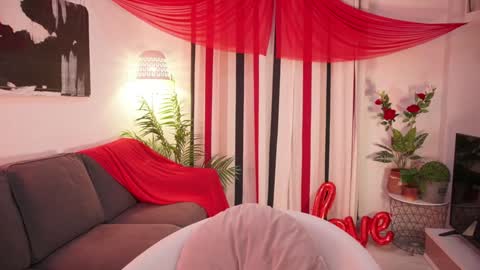 Snapshot of raychell_black chatting on 14, 2, 2026 Raychell Black online show from 14, 2, 2026