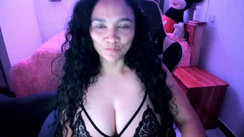 Danna online show from 12, 4, 2026