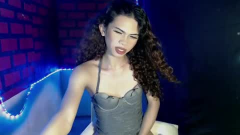 Snapshot of raze_fuckzx chatting on 14, 12, 2024 cindy online show from 14, 12, 2024