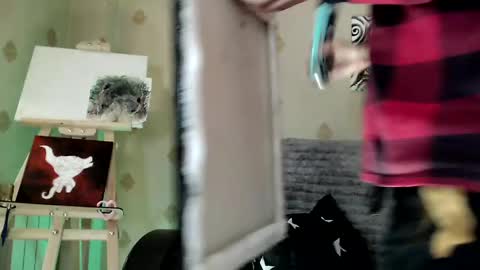  Yrriel Strife Candy-Demon Caveboy mr. Cringe   online show from 18, 4, 2026