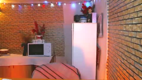 real_coupl3 online show from 5, 2, 2026