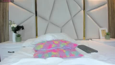 Snapshot of rebeca_brown_ chatting on 23, 4, 2026 Rebeca online show from 23, 4, 2026