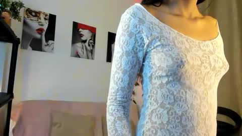 Snapshot of rebeca_marchetti chatting on 6, 7, 2026 Rebeca Marchetti online show from 6, 7, 2026