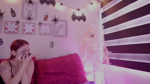 Snapshot of rebecah_1 chatting on 15, 10, 2025 Rebeca online show from 15, 10, 2025