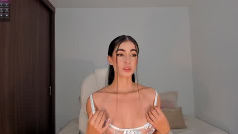 Rebecca online show from 30, 1, 2025