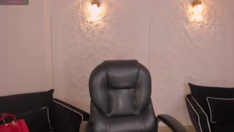 Rebe online show from 9, 3, 2026