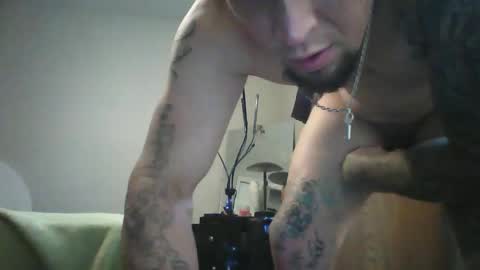 Snapshot of recka810 chatting on 23, 4, 2026 recka810 online show from 23, 4, 2026