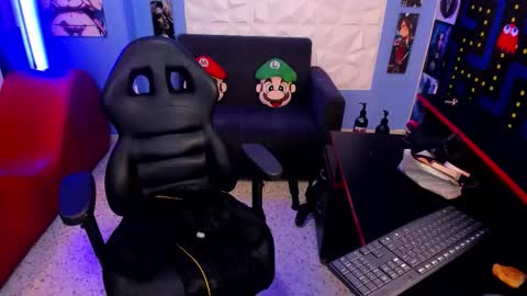 RED  Schedule 1500 - 2100 gtm-5 online show from 4, 3, 2026