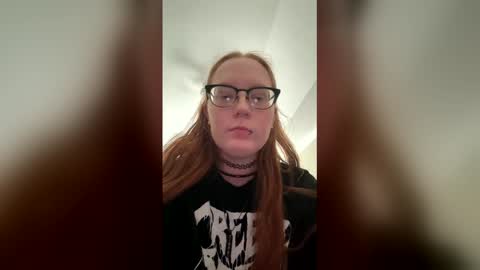 red_hot_foxx03 online show from 28, 3, 2026