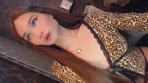 Snapshot of red_linn chatting on 9, 9, 2025 danika linn online show from 9, 9, 2025