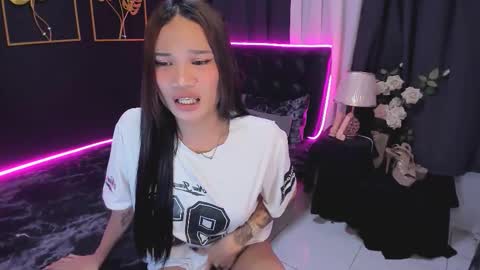 Snapshot of red_linn chatting on 10, 11, 2025 danika linn online show from 10, 11, 2025