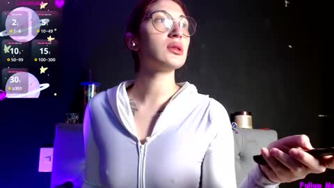 IG   OF red moonn online show from 4, 2, 2026