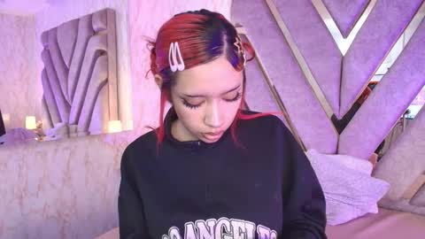 red_pandaa online show from 18, 11, 2025