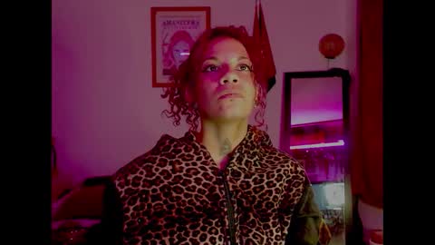 Snapshot of red_savage_ chatting on 17, 1, 2025 Instagram Valerie yourdream online show from 17, 1, 2025