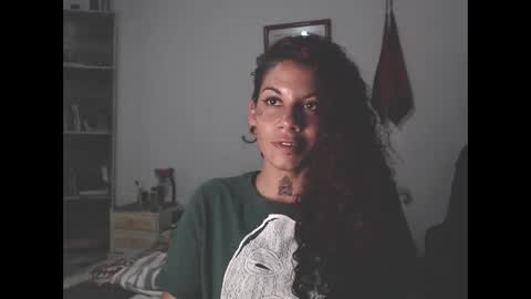 Snapshot of red_savage_ chatting on 12, 2, 2025 Instagram Valerie yourdream online show from 12, 2, 2025