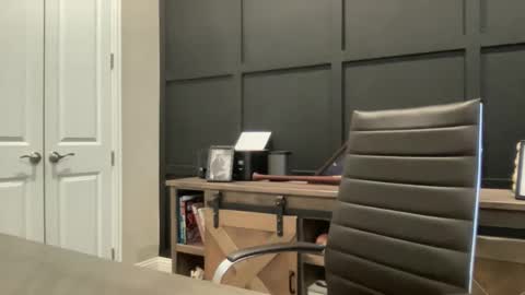 Snapshot of redbull1414 chatting on 27, 10, 2025 RedBull online show from 27, 10, 2025