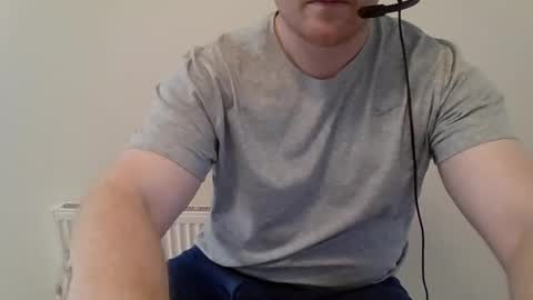 Snapshot of redbwc96 chatting on 4, 3, 2025 redbwc96 online show from 4, 3, 2025