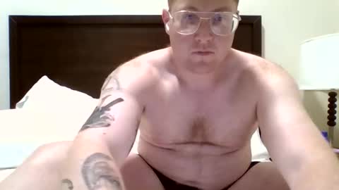 Snapshot of redbwc96 chatting on 23, 5, 2026 redbwc96 online show from 23, 5, 2026