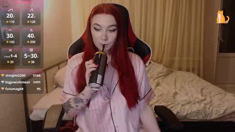 Snapshot of redhaired_kitty chatting on 7, 12, 2024 Lina online show from 7, 12, 2024