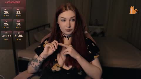 Snapshot of redhaired_kitty chatting on 12, 9, 2025 Lina online show from 12, 9, 2025