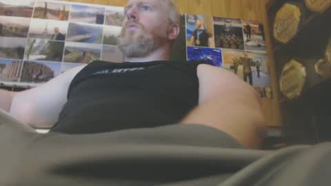 Snapshot of redhead4fun chatting on 26, 6, 2026 theredhead4fun online show from 26, 6, 2026