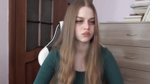 Lily online show from 13, 2, 2026