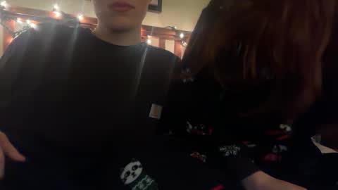 Snapshot of redheadandbigpeenar chatting on 6, 1, 2026 Redhead and BigPeenar online show from 6, 1, 2026