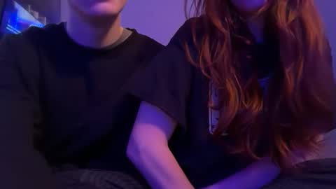 Redhead and BigPeenar online show from 5, 3, 2026
