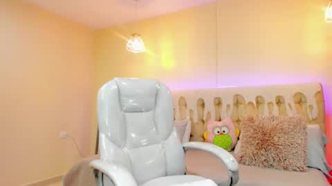 Snapshot of redhot_chilipeppers chatting on 28, 12, 2024 Lupe online show from 28, 12, 2024