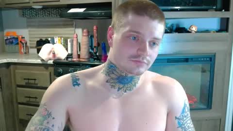 Snapshot of redinthebed chatting on 31, 12, 2024 InkedGinger online show from 31, 12, 2024