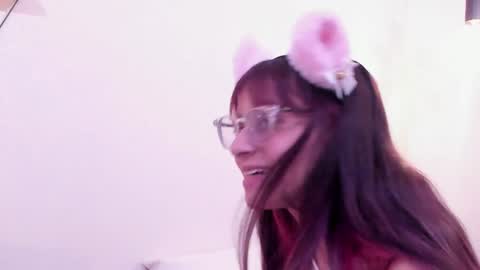 Snapshot of redmeloddy chatting on 12, 1, 2025 Meloddy online show from 12, 1, 2025