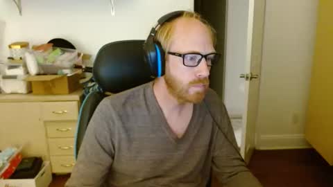 Snapshot of redrob57 chatting on 19, 11, 2025 redrob57 online show from 19, 11, 2025