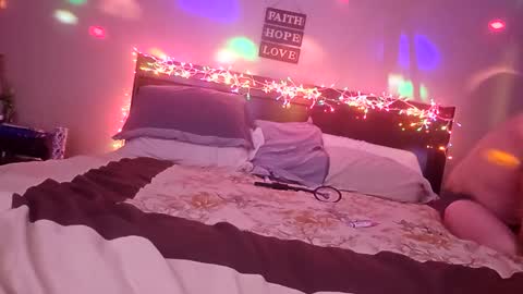 Snapshot of redrocketfirefox chatting on 21, 12, 2024 Redrocket firefox online show from 21, 12, 2024