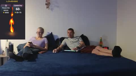 Snapshot of reel_feels_cpl chatting on 5, 2, 2025 Reel Feels Cpl online show from 5, 2, 2025