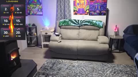 Snapshot of reel_feels_cpl chatting on 6, 3, 2025 Reel Feels Cpl online show from 6, 3, 2025