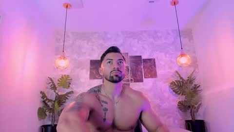 Regan online show from 9, 3, 2025