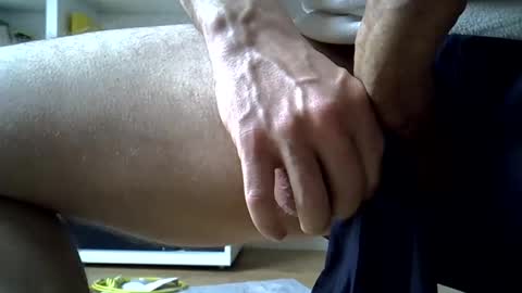 Snapshot of reggar1234 chatting on 4, 12, 2025 reggar1234 online show from 4, 12, 2025