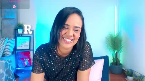 Snapshot of regina1819 chatting on 5, 6, 2026 regina1819 online show from 5, 6, 2026