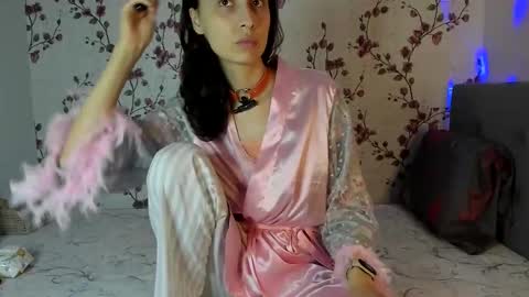 Alisa online show from 19, 10, 2025