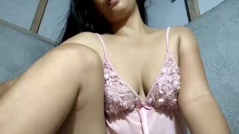 Snapshot of regine24 chatting on 1, 7, 2026 regine24 online show from 1, 7, 2026