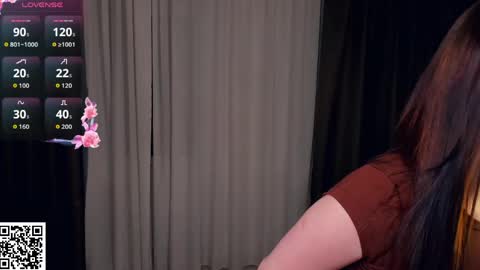 Snapshot of reginiasaccone chatting on 2, 6, 2026 Emily - online show from 2, 6, 2026