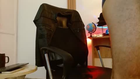   REIKO  online show from 12, 11, 2025