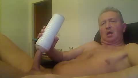 reini7211 online show from 14, 11, 2025