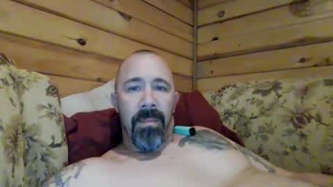 Snapshot of remington543 chatting on 18, 12, 2025 remington543 online show from 18, 12, 2025