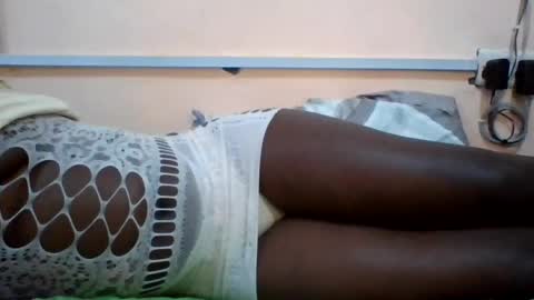 Snapshot of remmy_luna chatting on 21, 7, 2026 Remmy luna online show from 21, 7, 2026